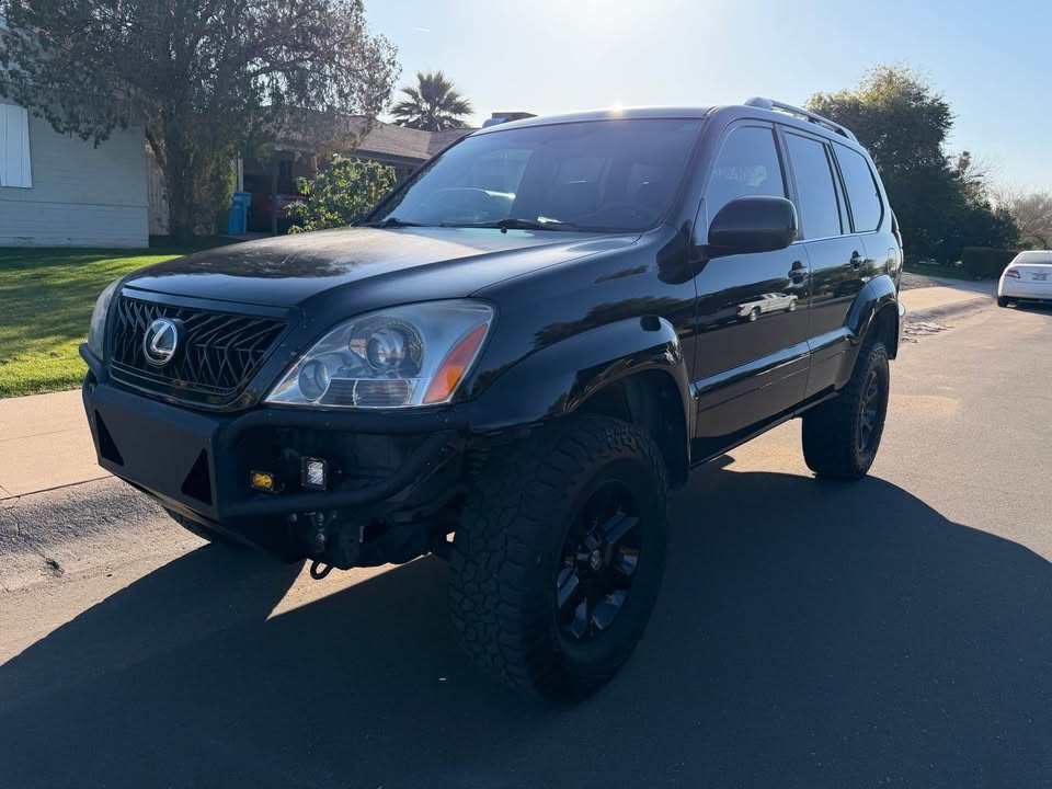 Black Lifted Lexus GX